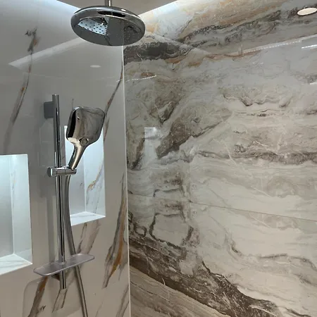 Arletti Luxury Living
